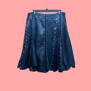 Elegant Black Patterned Fit & Flare Skirt Women’s 10 Designed in France
